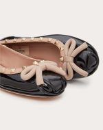 ROCKSTUD PATENT LEATHER BALLERINA - Image 2